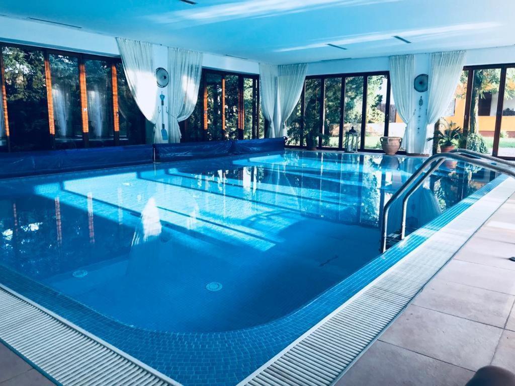 La Conac Aparthotel Arad Exterior photo