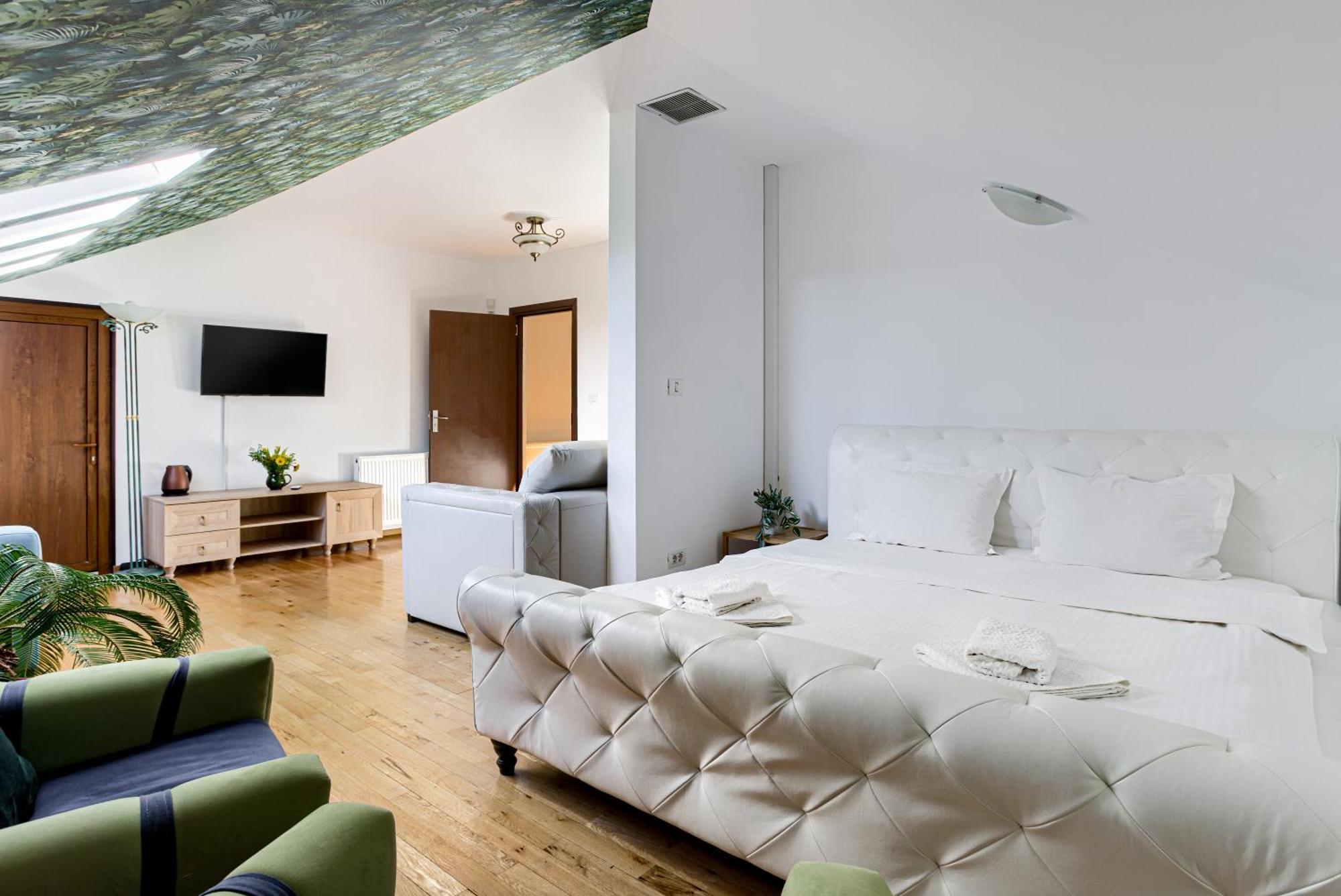 La Conac Aparthotel Arad Exterior photo